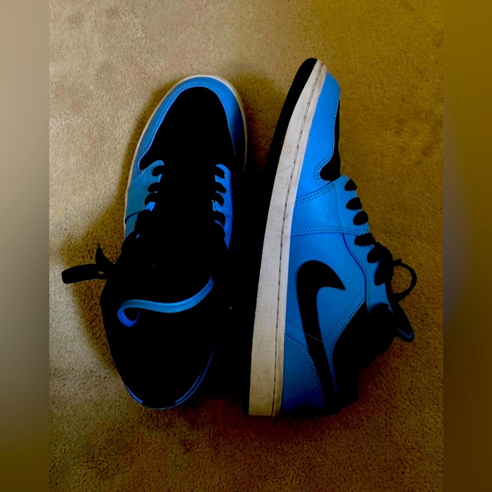 Jordan 1 university blue low